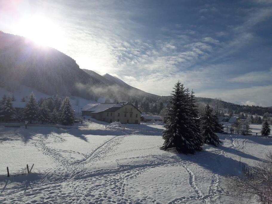 Duplex 59M2 - Proche Centre - Balcon Plein Sud Leilighet Corrençon-en-Vercors Eksteriør bilde